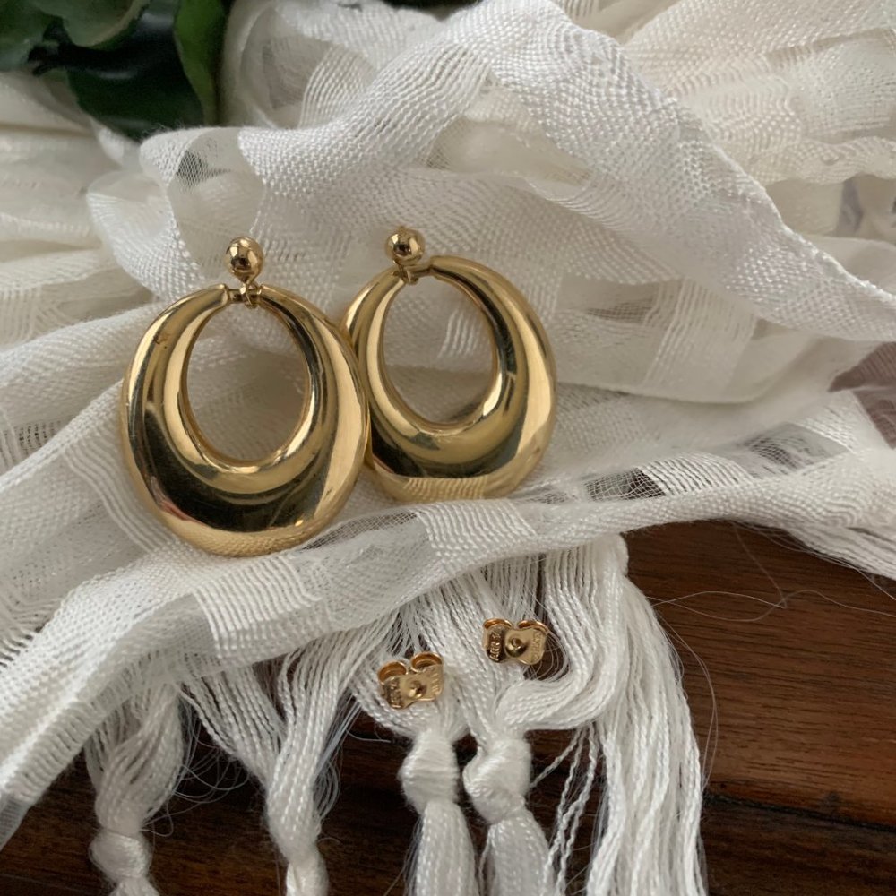 14K YG BOLD PUFF DOORKNOCKER 1.1/4" x 1" EARRINGS